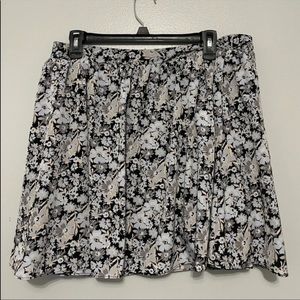Lauren Conrad floral skirt size L